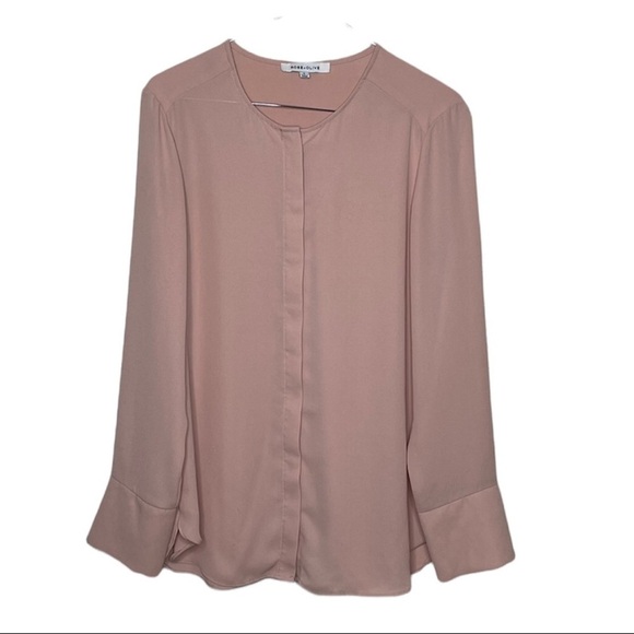 Blush Pink Long Sleeve Blouse Hidden Buttons Size Small​ - Picture 1 of 7